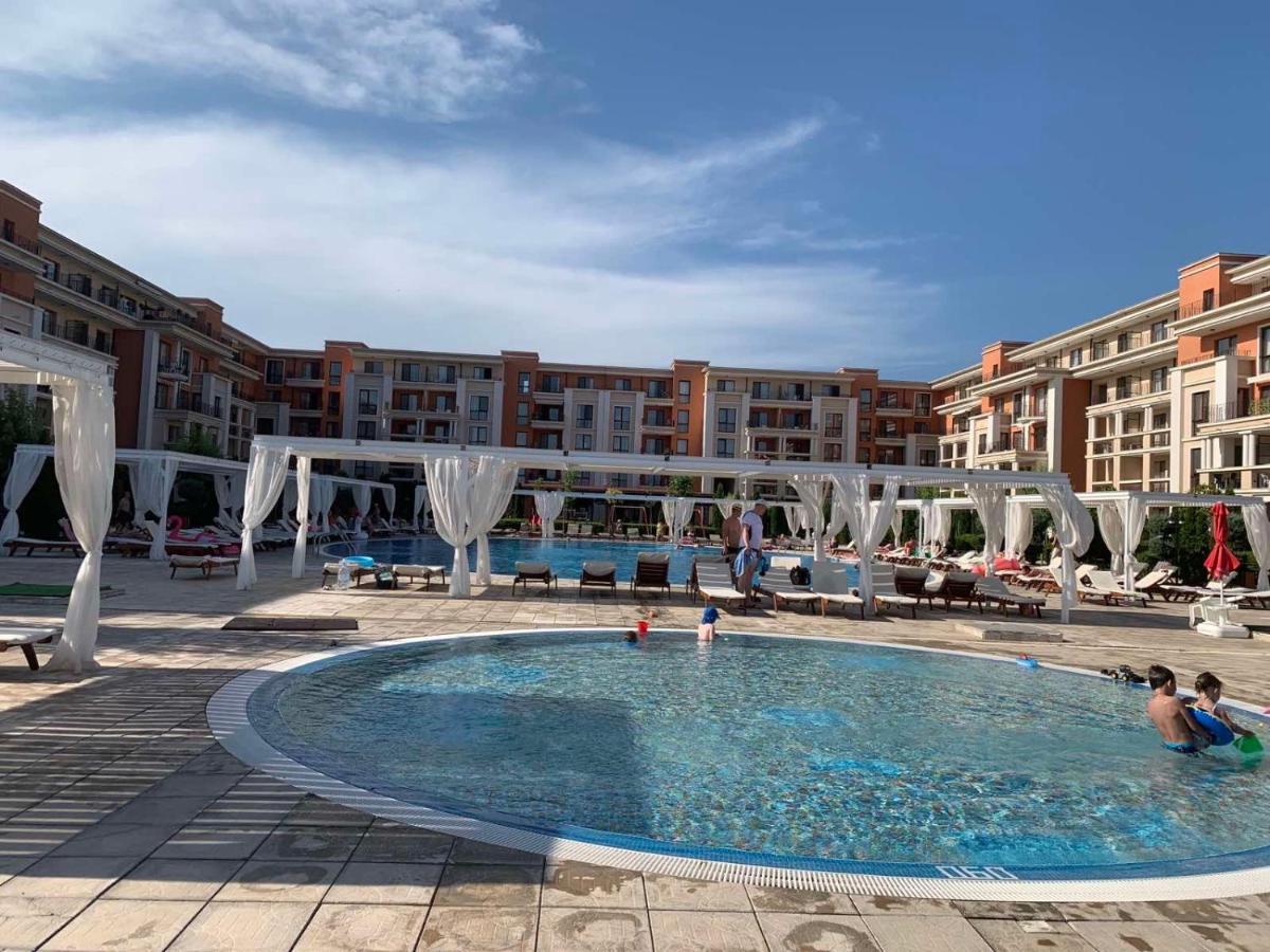 Private Apartment 156 in Prestige Fort Beach Sveti Vlas Buitenkant foto